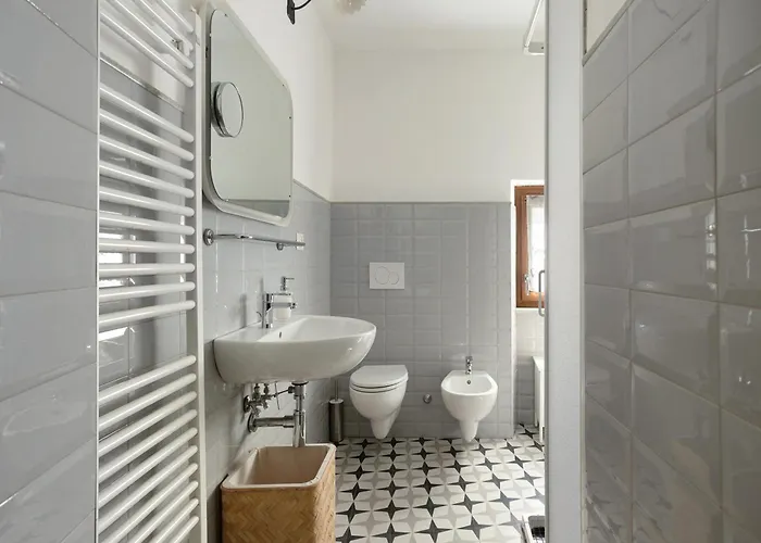 Il Giostro 1 Biassa *